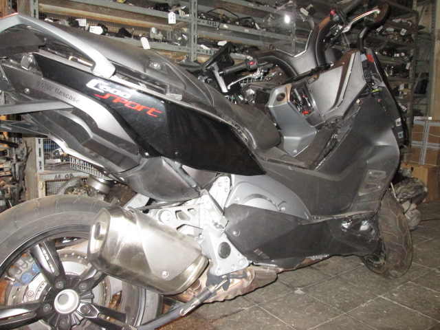BMW C600 Sport 2013 Scrapping right side view