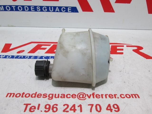 EXPANSION VESSEL (dirty) scrapping a motorcycle PIAGGIO X8 125 2005