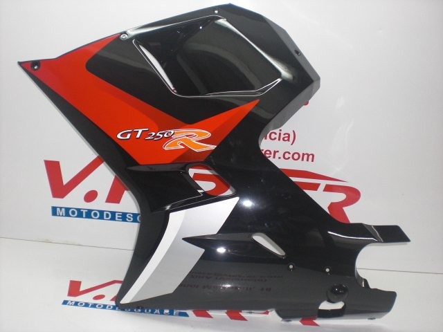 CARENADO LATERAL IZQUIERDO de repuesto de una moto HYOSUNG GT 250 R