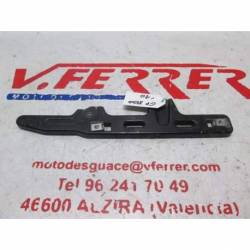 PEGS SUPPORT LEFT FRONT Gilera Gp 800 2010