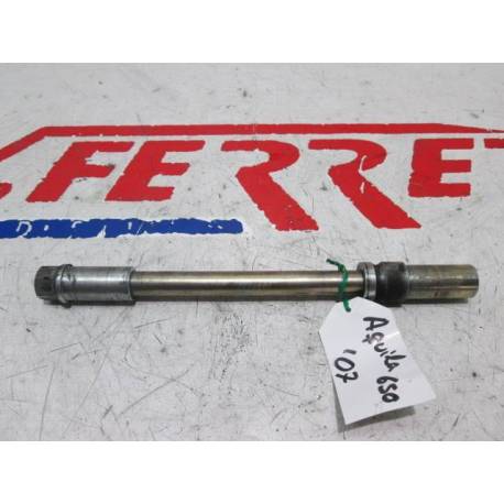 Motorcycle Hyosung Aquila GV 650 2007 Front Wheel Shaft Replacement
