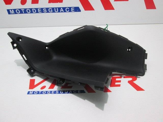 Motorcycle Kymco K-XCT 300 2004 Cover Top Right footrest (87141-lkg7-e000) Replacement 