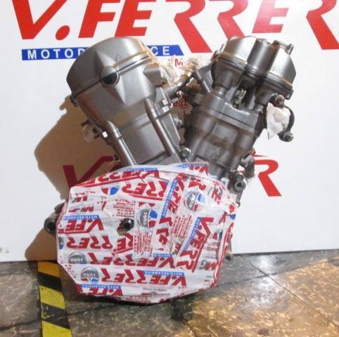 Motor (35952 km) de repuesto de una moto Honda Transalp 700 del año 2007