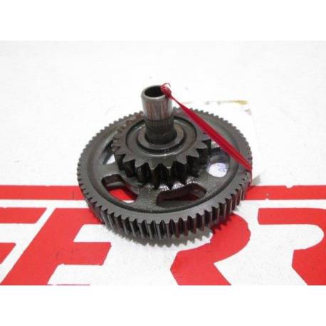 Motorcycle Yamaha FJR 1300 2013 Middle Starter Pinion Replacement