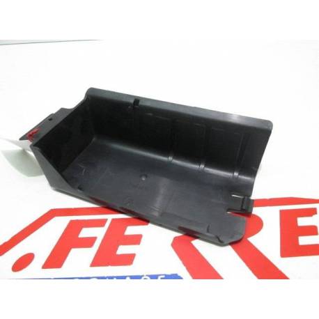 Motorcycle Suzuki GSR 600 2007 Replacement Cover tool box