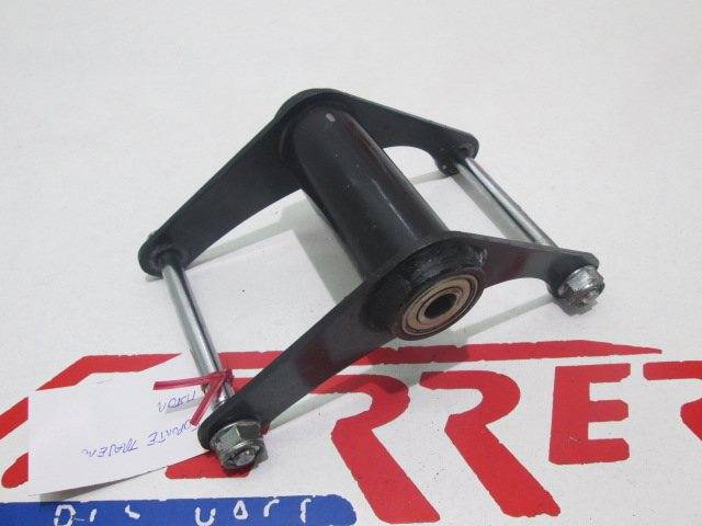 REAR ENGINE SUPPORT Zing II 125 2004