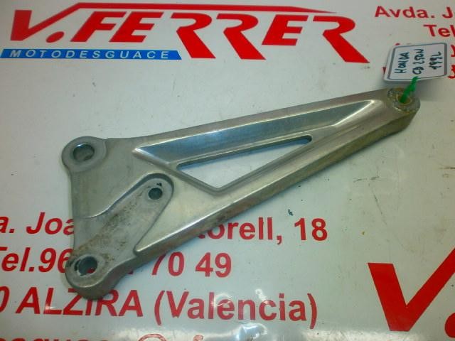LEFT SUPPORT PEGS HONDA CB 250 with 17105 km.