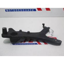 REAR WHEEL SUPPORT EXHAUST Agility City 125 2012
