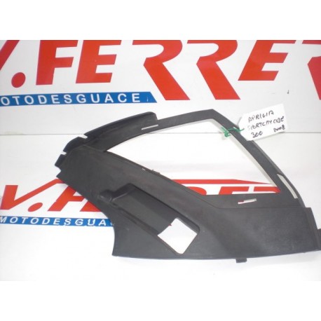 RIGHT SIDE COVER SEAT UNDER APRILIA SPORT CITY CUBE 300 with 14947 km.