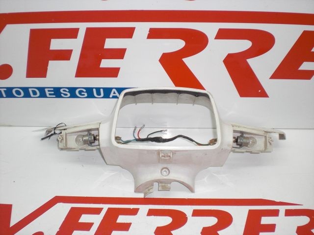 COVER FRONT HANDLE COVER HEADLIGHT HONDA VISION ST 50 with 6523 km.