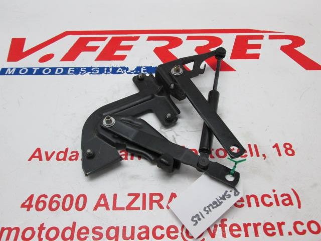 OPENING SUPPORT SEAT RIGHT SATELIS PEUGEOT 125 with 3602 km.
